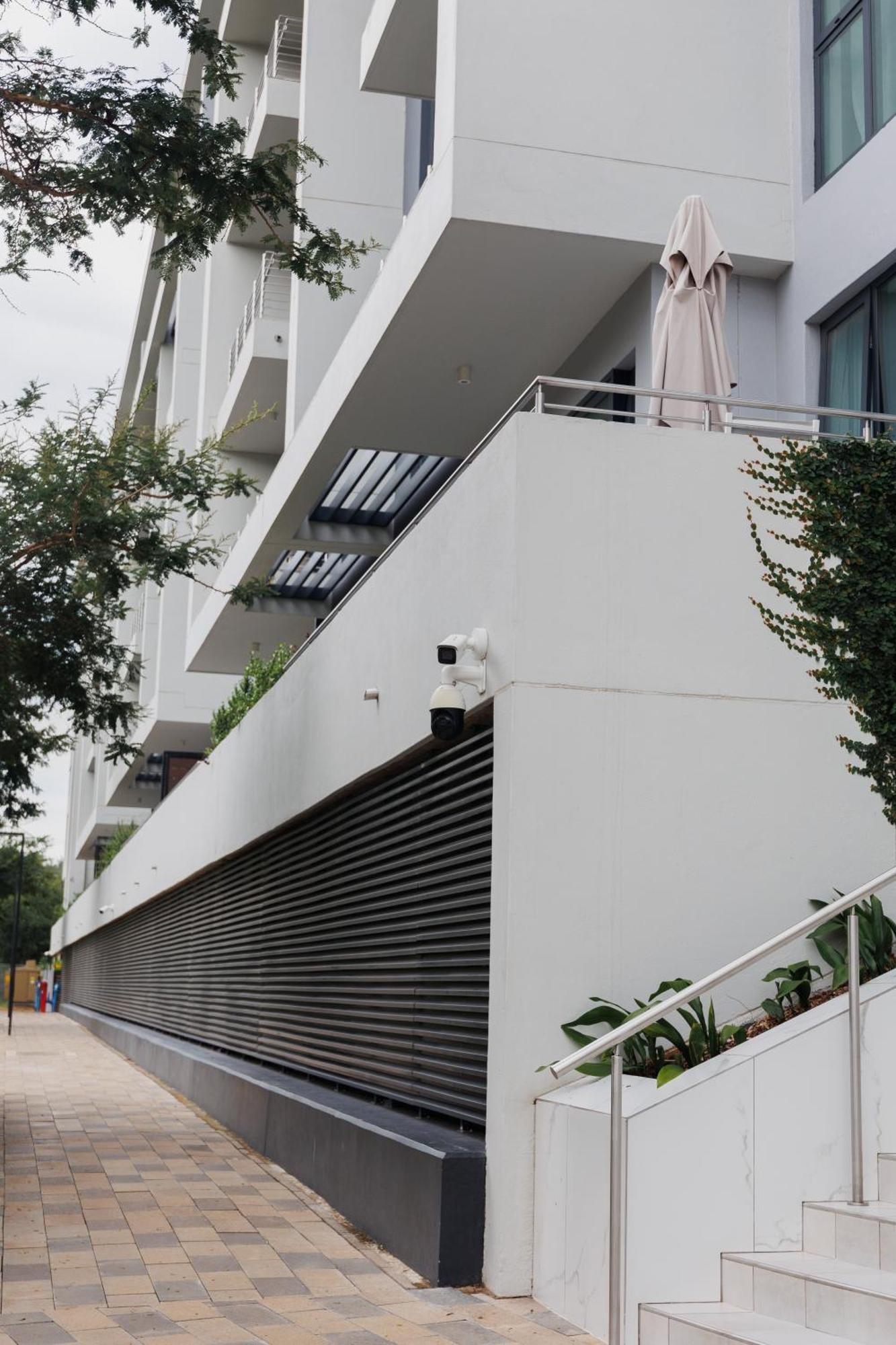 The Terrace 110- Sandton Gate Johannesburg Exterior photo